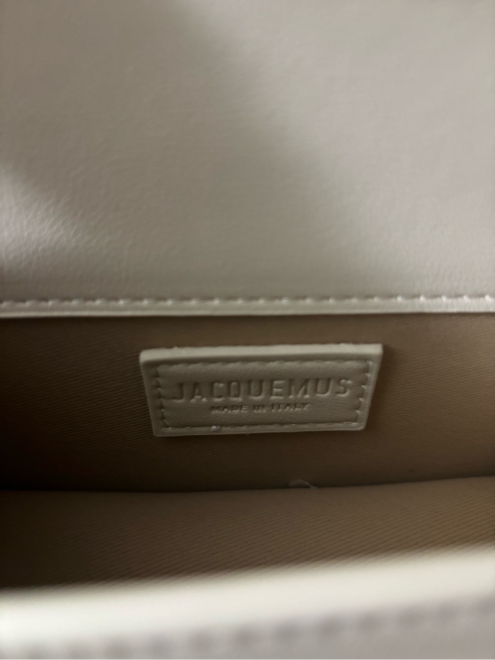 Jacquemus Cream Structured Top-Handle Mini Bag - Picture 5 of 5